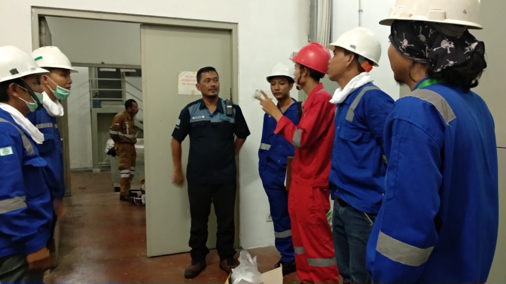 Grand Galaxy Mall || Preventive Maintenance Cubicle Smg And Install Capacitor Bank 1 Partnersurya Id Img 20190121 235850 - partnersurya hadir sebagai mitra epc & o&m