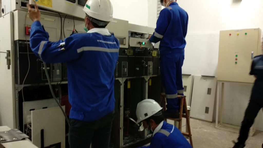 Grand Galaxy Mall || Preventive Maintenance Cubicle Smg And Install Capacitor Bank 4 Partnersurya Id Img 20190122 001836 - partnersurya hadir sebagai mitra epc & o&m