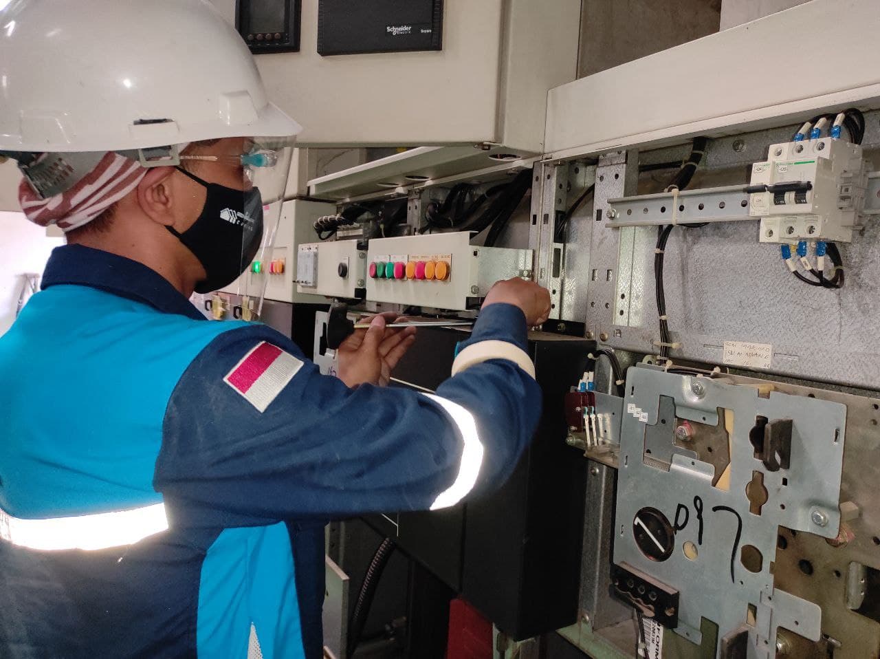 Jasa Perbaikan Dan Retrofit Komponen Mv Trafo Lv Inverter, Ups 7 Partnersurya Id Photo 2021 10 17 17 58 07 - partnersurya hadir sebagai mitra epc & o&m