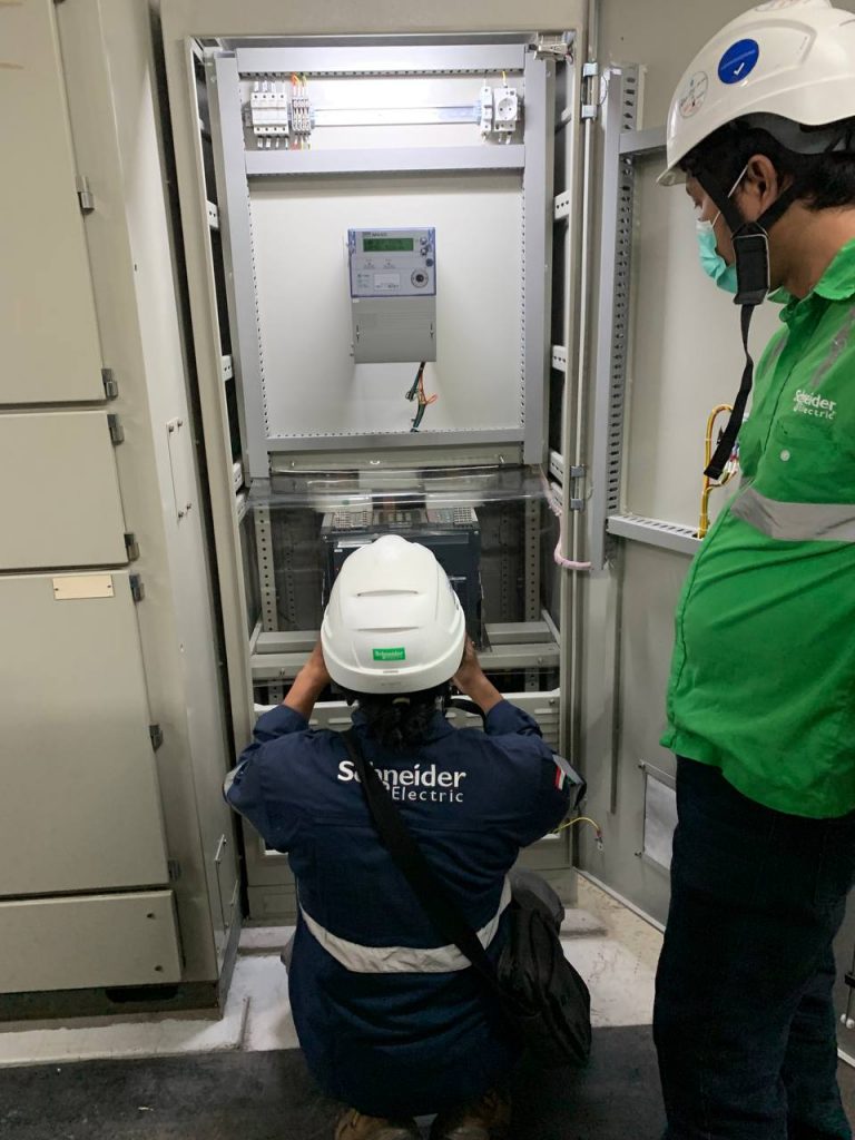 panel dc ac combiner plts - PartnerSurya hadir sebagai mitra EPC & O&M